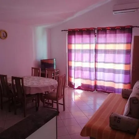 In Kanica With Sea View, Terrace, Air Conditioning, Wifi 5168-3
